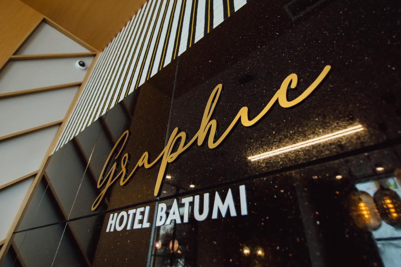 Graphic Hotel Batumi Exterior photo